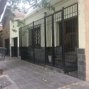 Casa Cerca Del Centro Alojamento de Acomodação e Pequeno-almoço Mendoza